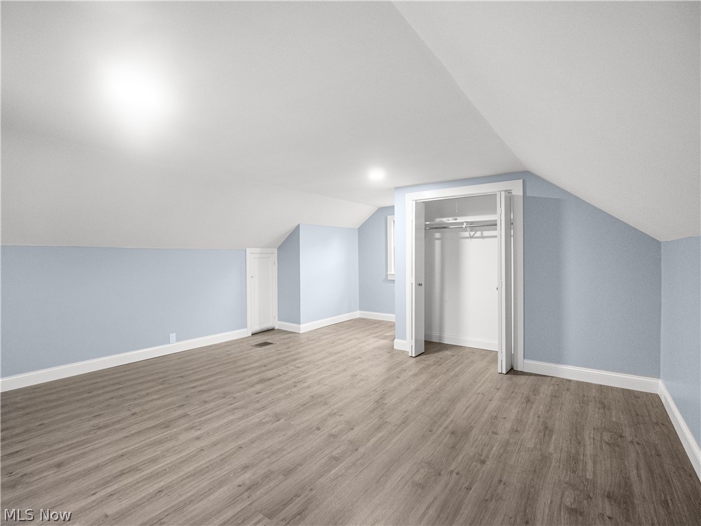 353 Hilton Avenue Youngstown OH 44507