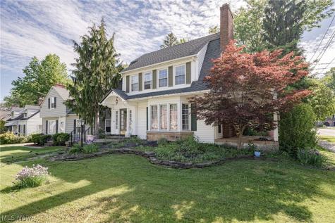 1665 Maywood Road South Euclid OH 44121