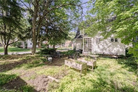 1665 Maywood Road South Euclid OH 44121