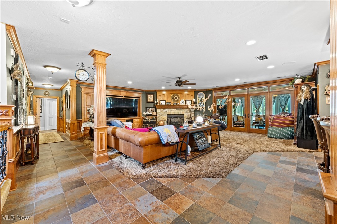 9826 Foxwood Trail Kirtland OH 44094