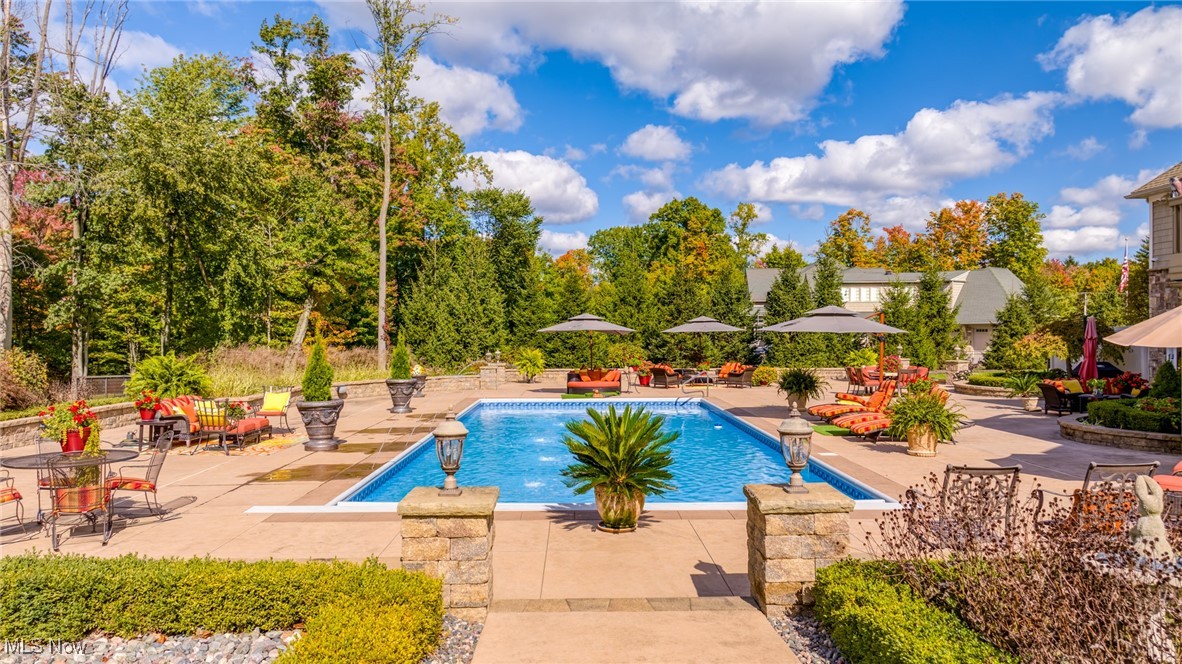 9826 Foxwood Trail Kirtland OH 44094