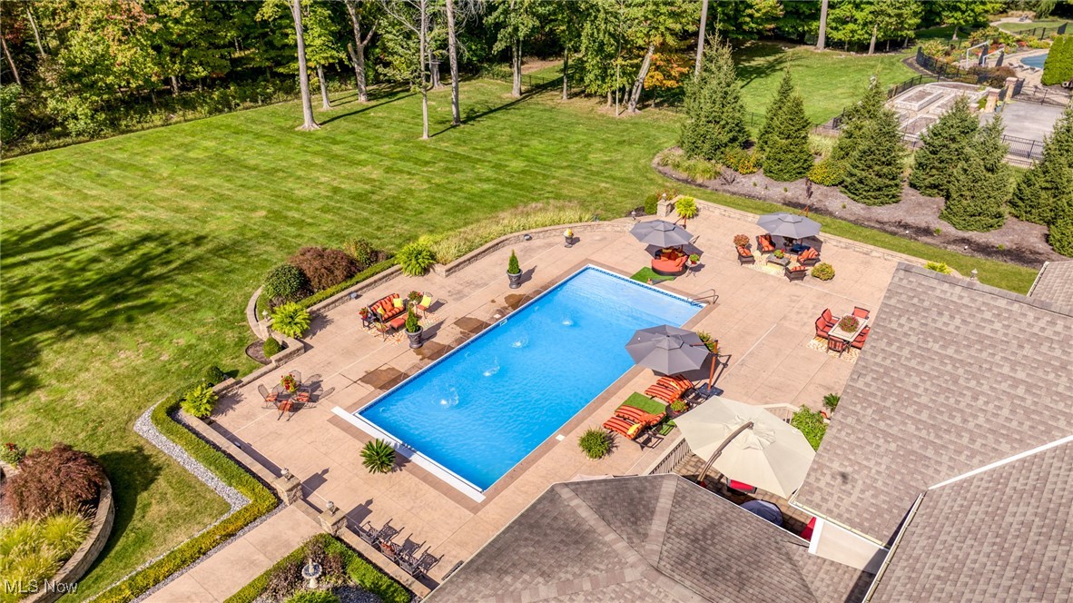 9826 Foxwood Trail Kirtland OH 44094