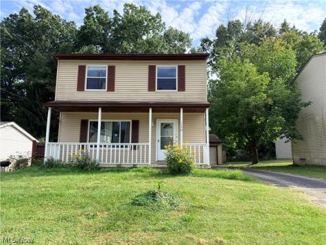 1750 Oneida Avenue Cuyahoga Falls OH 44221