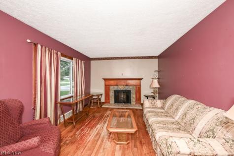 490 Bonshire Road Akron OH 44319