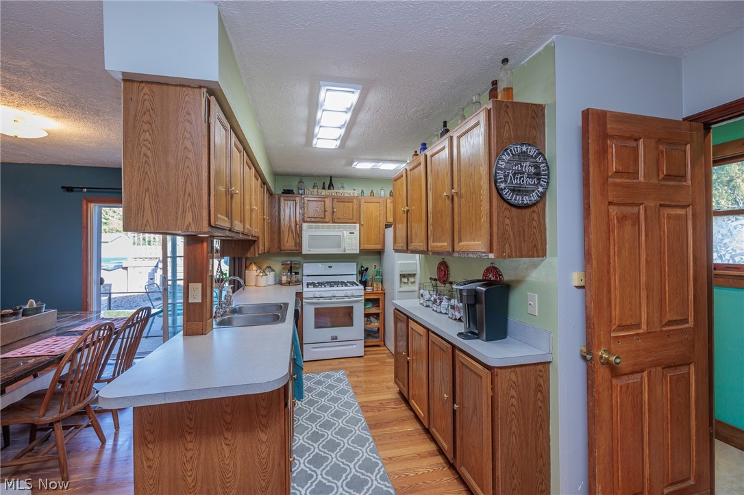 232 Barker Street Wellington OH 44090