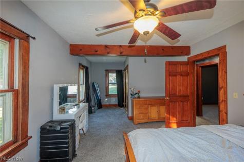 232 Barker Street Wellington OH 44090