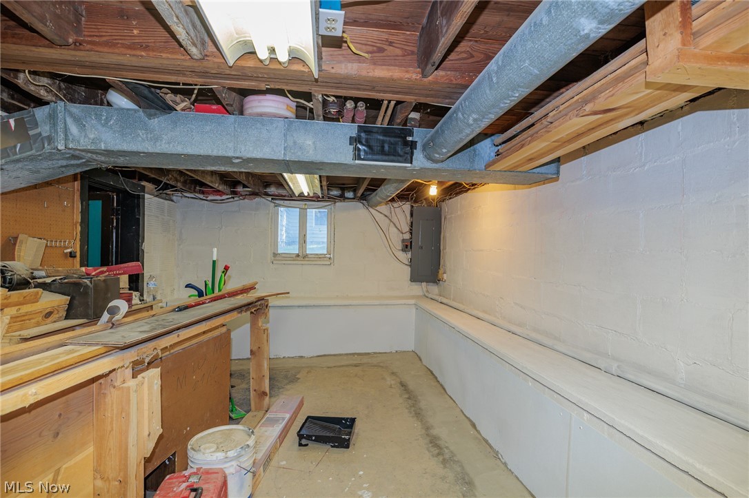 232 Barker Street Wellington OH 44090
