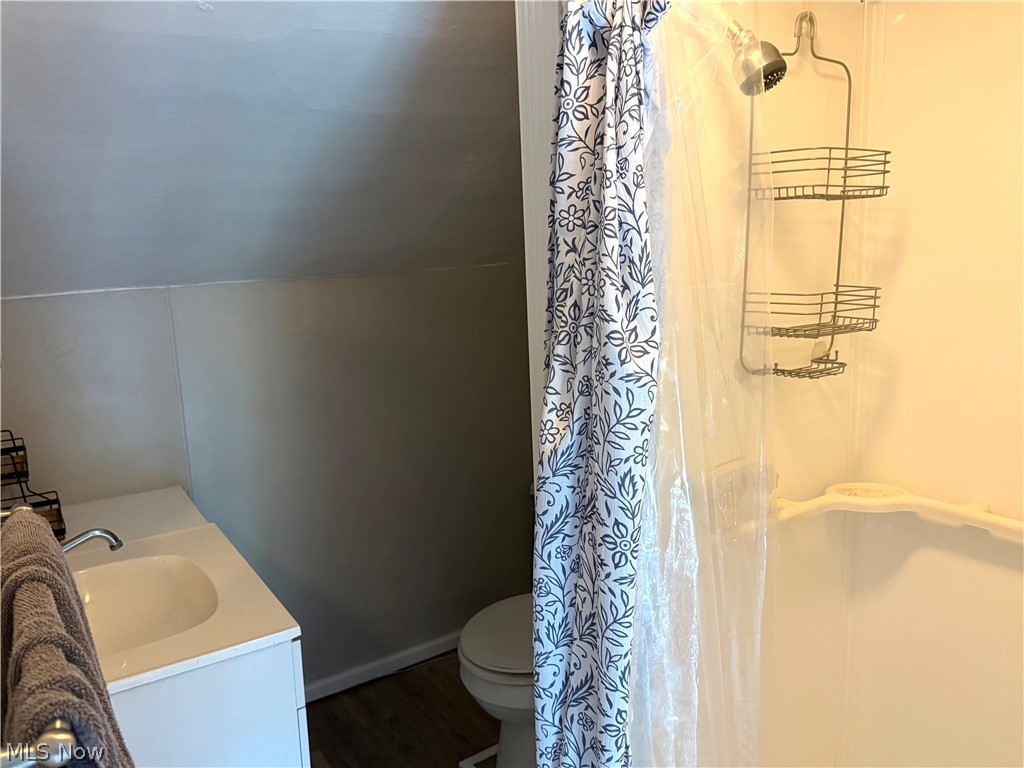 637 Quinby Avenue Wooster OH 44691