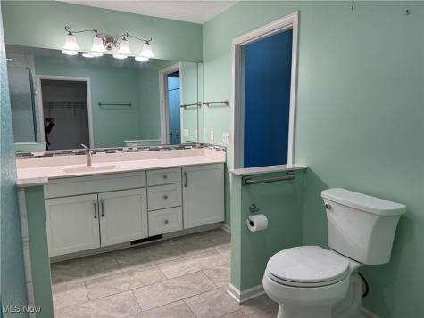 5277 Spruce Pointe Lane Brunswick OH 44212