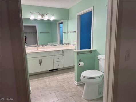 5277 Spruce Pointe Lane Brunswick OH 44212