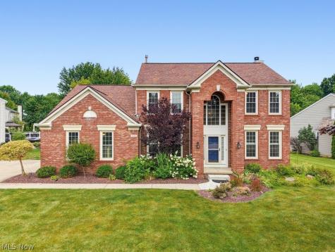 533 Continental Drive Sagamore Hills OH 44067