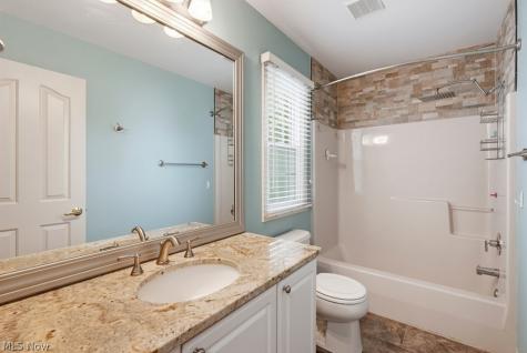 533 Continental Drive Sagamore Hills OH 44067