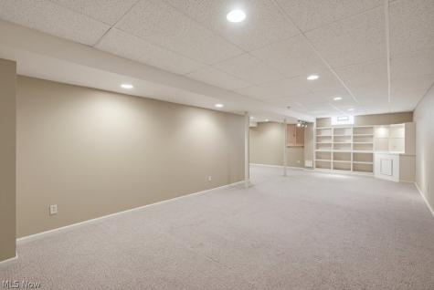 533 Continental Drive Sagamore Hills OH 44067