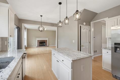 533 Continental Drive Sagamore Hills OH 44067