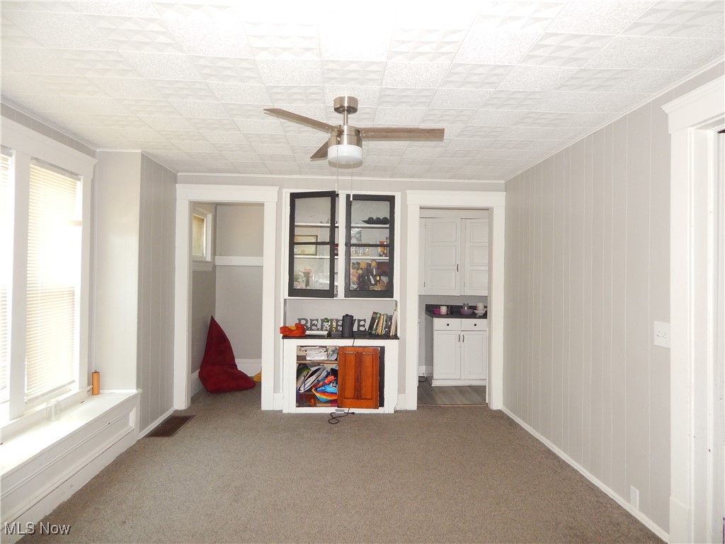 10801 Hull Avenue Cleveland OH 44106