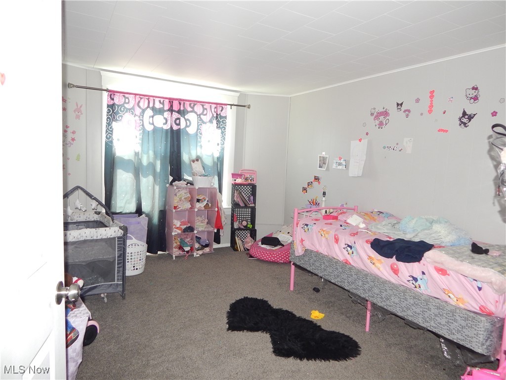 10801 Hull Avenue Cleveland OH 44106