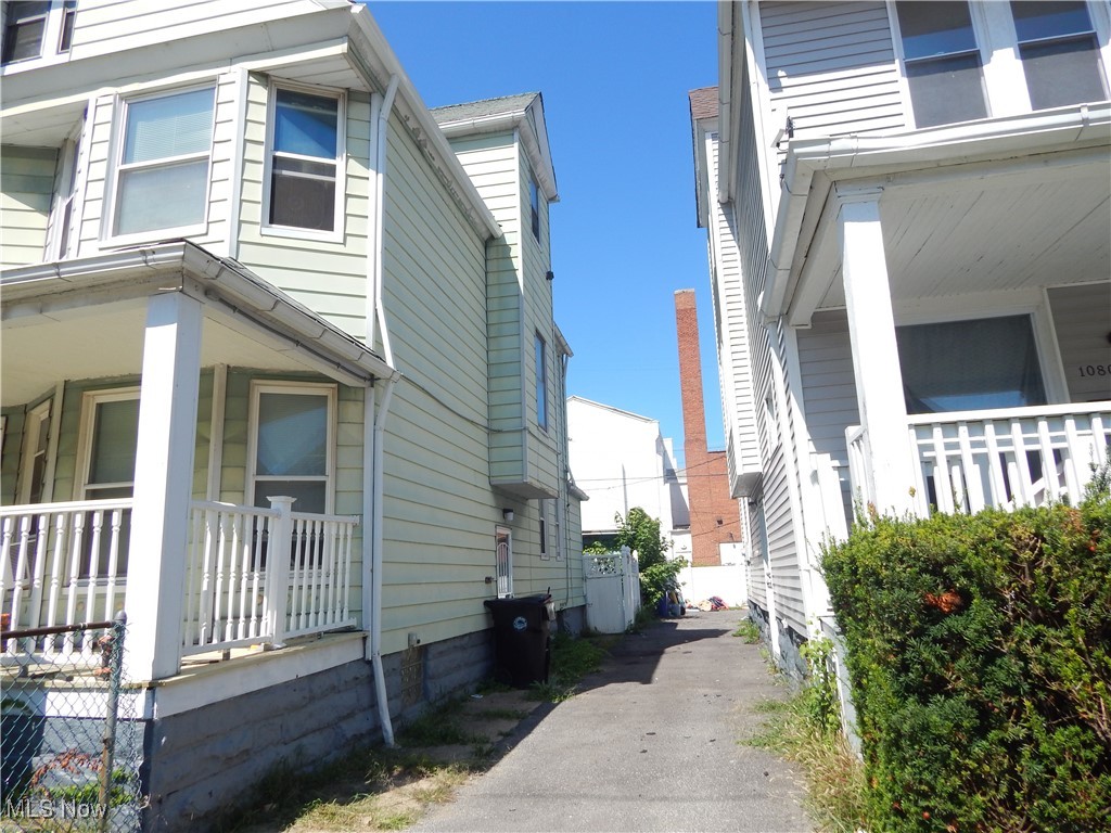 10801 Hull Avenue Cleveland OH 44106