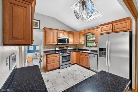 21439 Ellen Drive Fairview Park OH 44126