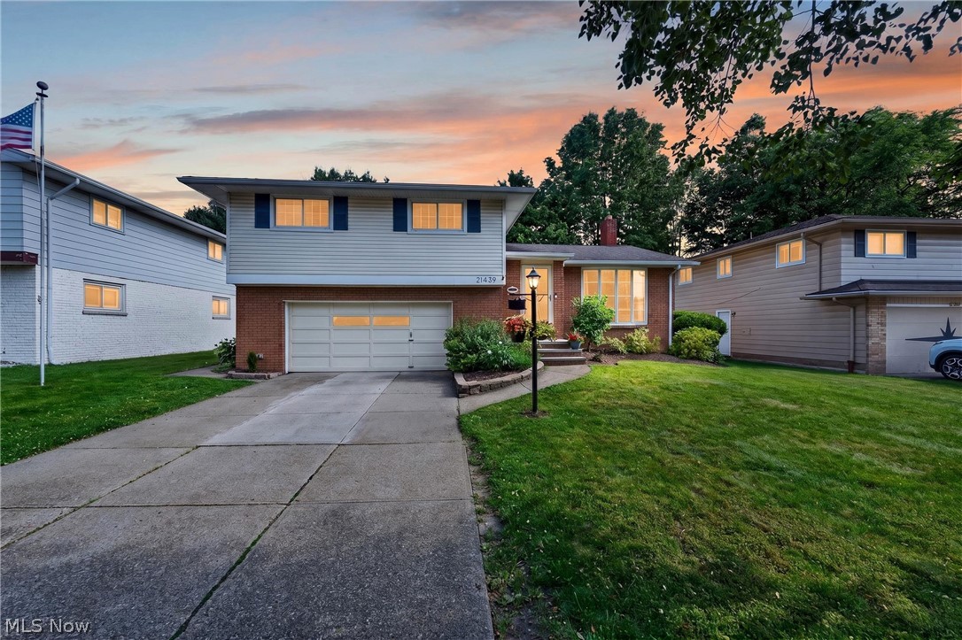 21439 Ellen Drive Fairview Park OH 44126