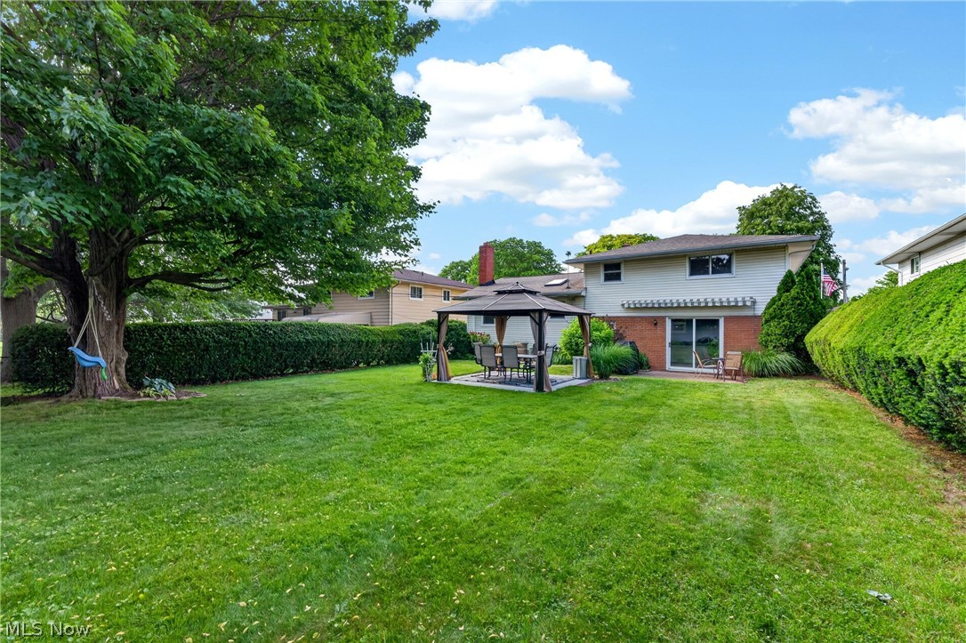 21439 Ellen Drive Fairview Park OH 44126
