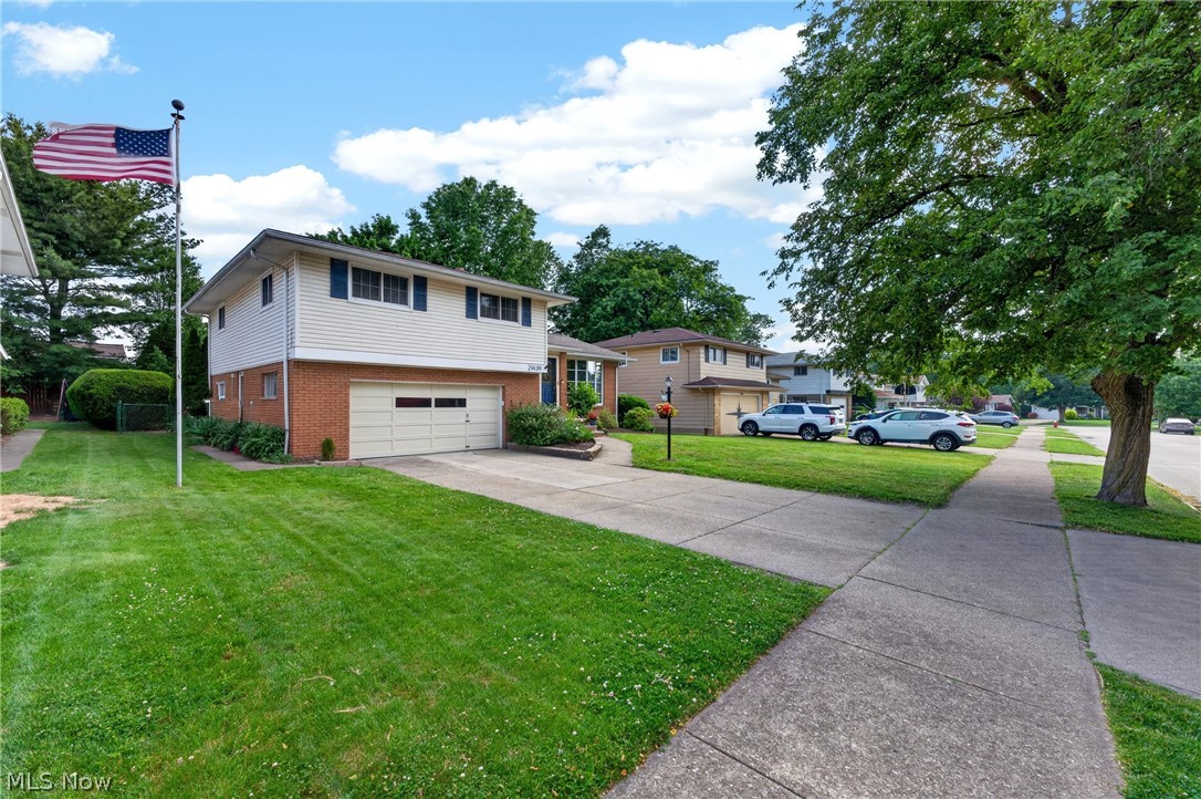 21439 Ellen Drive Fairview Park OH 44126