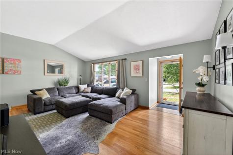 21439 Ellen Drive Fairview Park OH 44126
