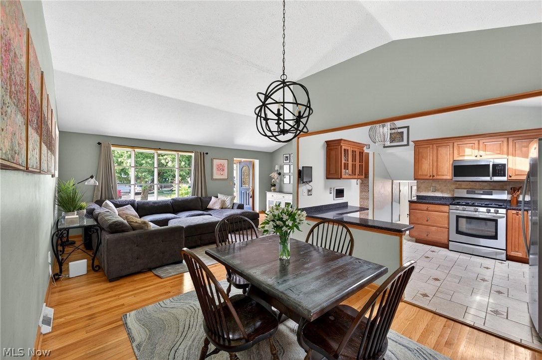 21439 Ellen Drive Fairview Park OH 44126