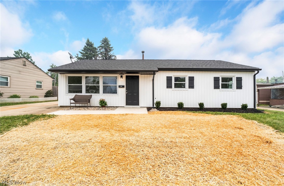 2402 NE Morris Avenue Canton OH 44705