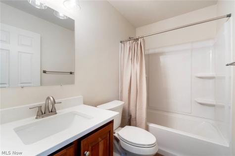 2402 NE Morris Avenue Canton OH 44705