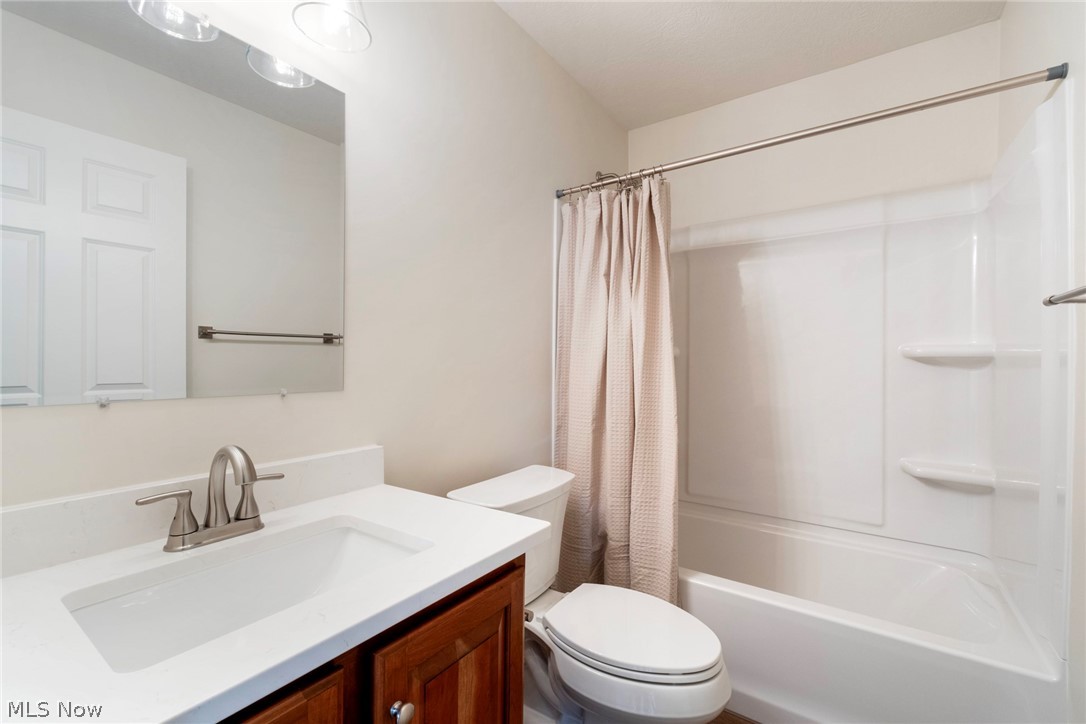 2402 NE Morris Avenue Canton OH 44705