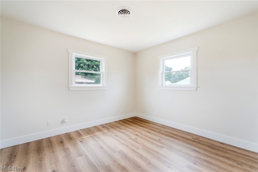 2402 NE Morris Avenue Canton OH 44705