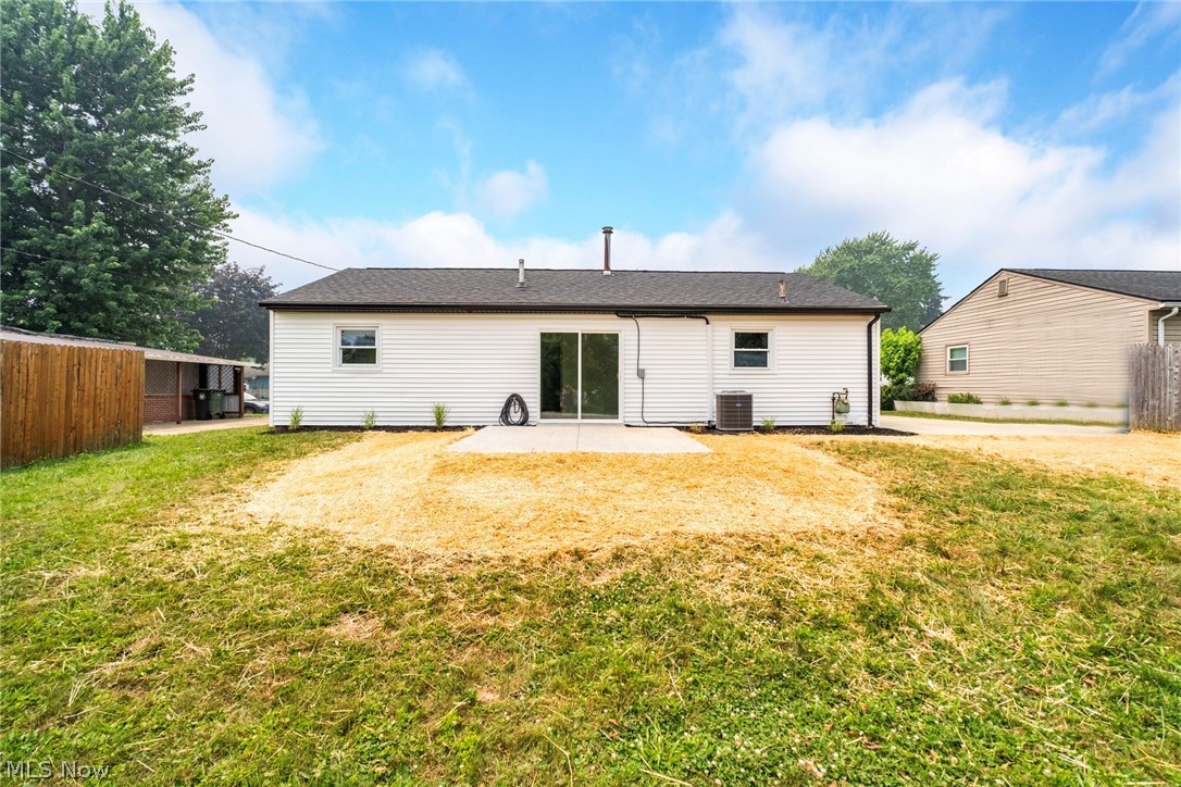 2402 NE Morris Avenue Canton OH 44705