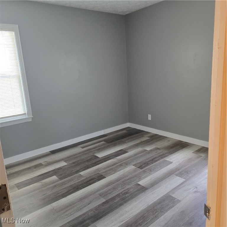 1013 Hardesty Akron OH 44320