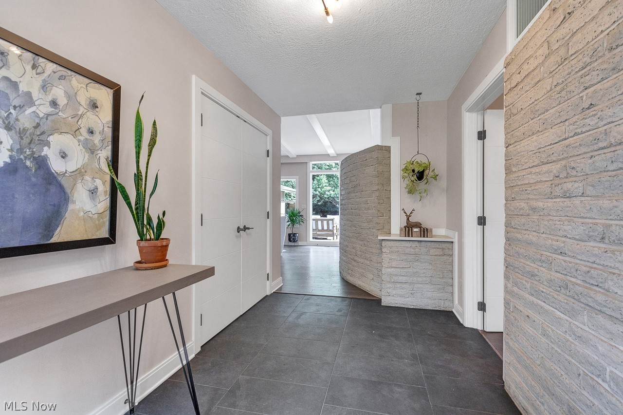 317 Bradley Road Bay Village OH 44140