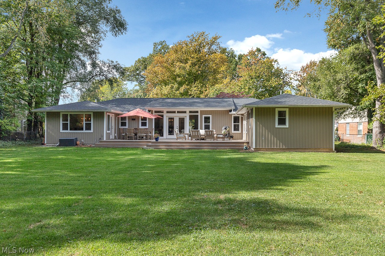 317 Bradley Road Bay Village OH 44140