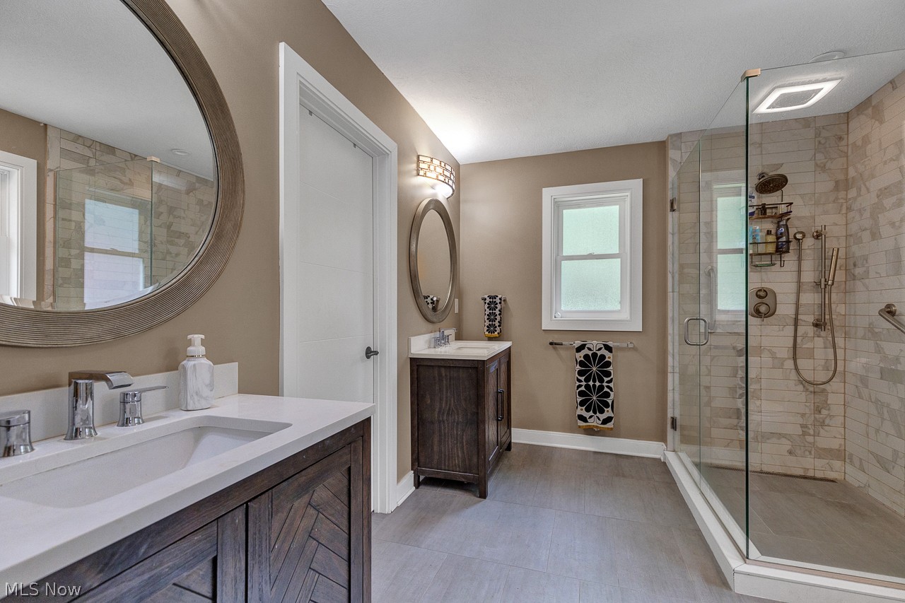 317 Bradley Road Bay Village OH 44140