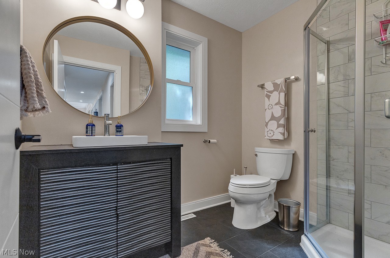 317 Bradley Road Bay Village OH 44140