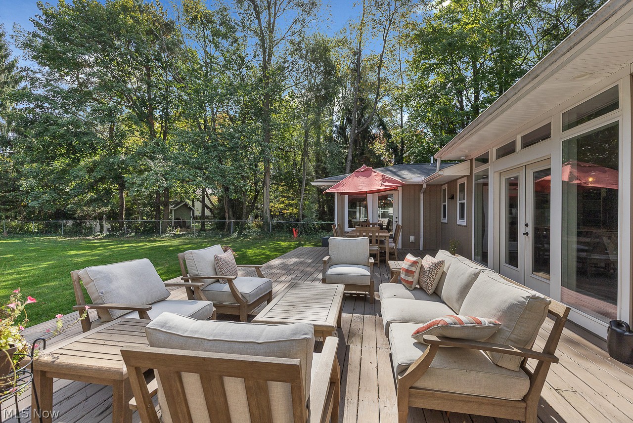 317 Bradley Road Bay Village OH 44140