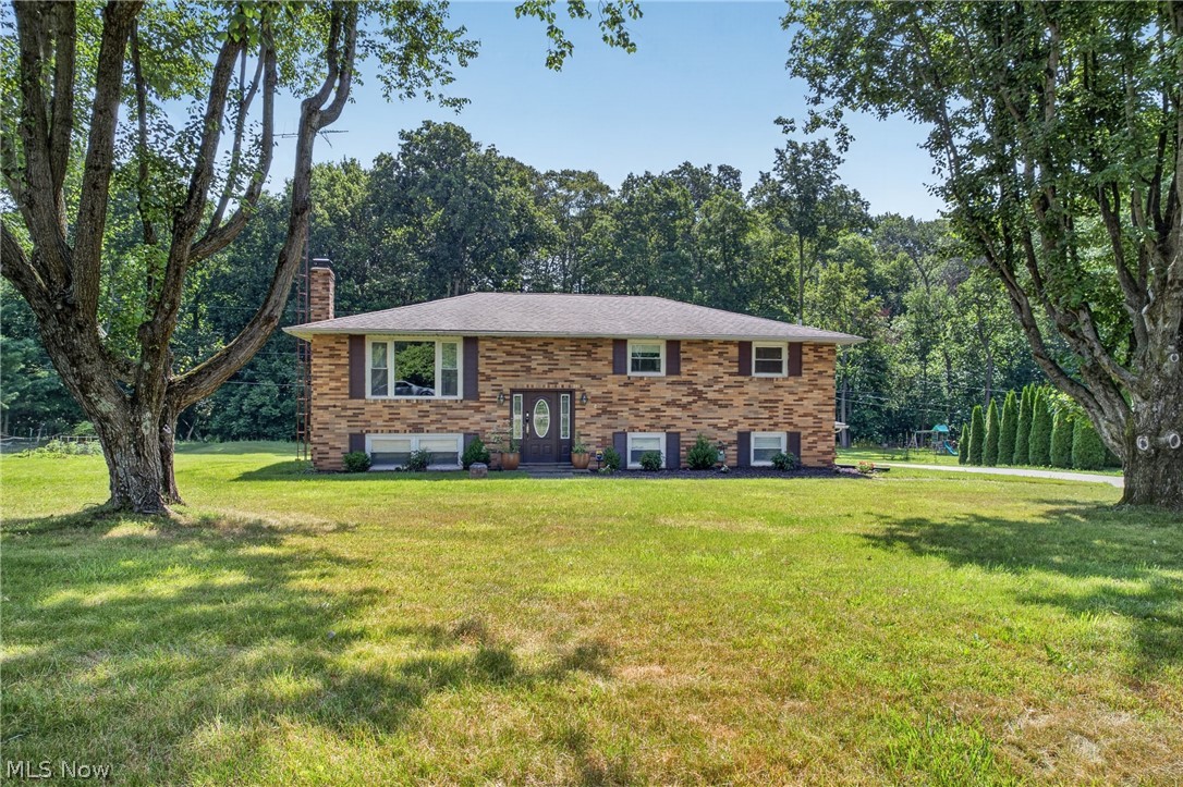 8494 E Wadora Circle NW North Canton OH 44720