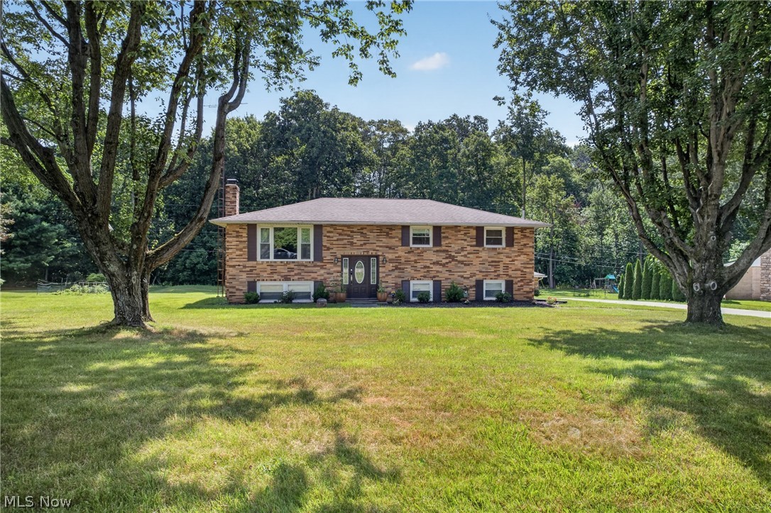 8494 E Wadora Circle NW North Canton OH 44720