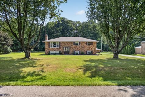 8494 E Wadora Circle NW North Canton OH 44720