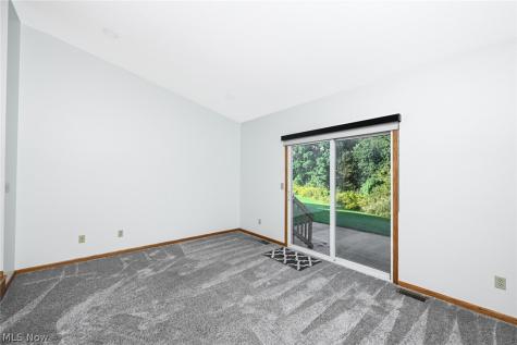 2156 Thornbury Lane Akron OH 44319