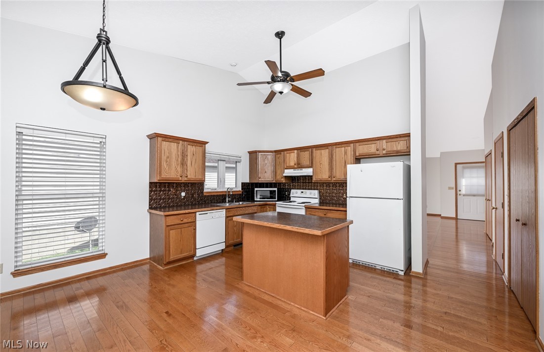 2156 Thornbury Lane Akron OH 44319