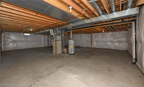 2156 Thornbury Lane Akron OH 44319