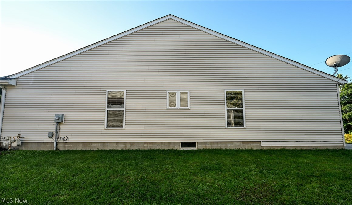 2156 Thornbury Lane Akron OH 44319