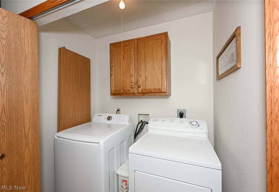 2156 Thornbury Lane Akron OH 44319