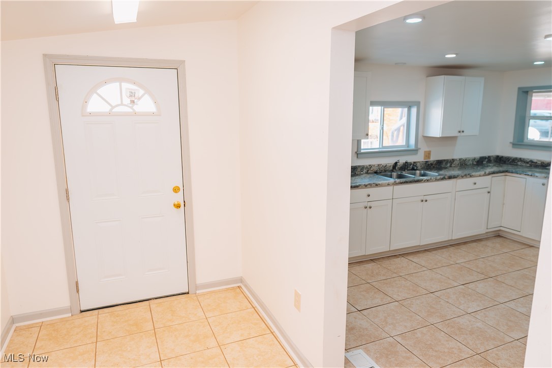 11 Sherman Street Dennison OH 44621