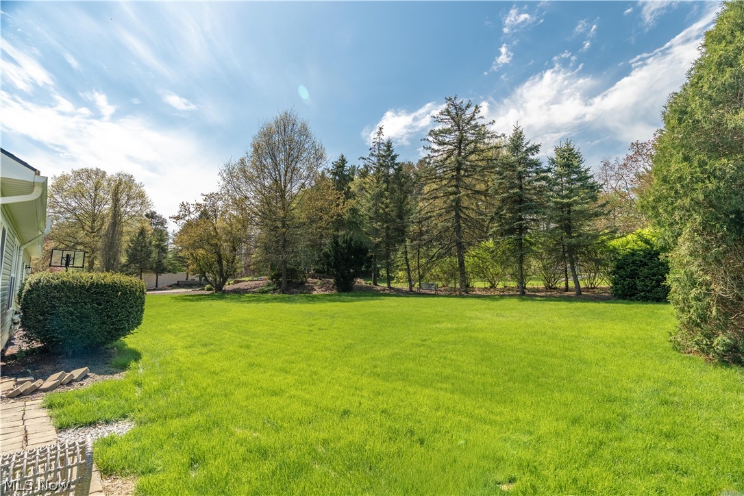 4057 Bramshaw Road NW Canton OH 44718