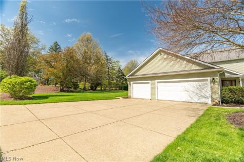4057 Bramshaw Road NW Canton OH 44718