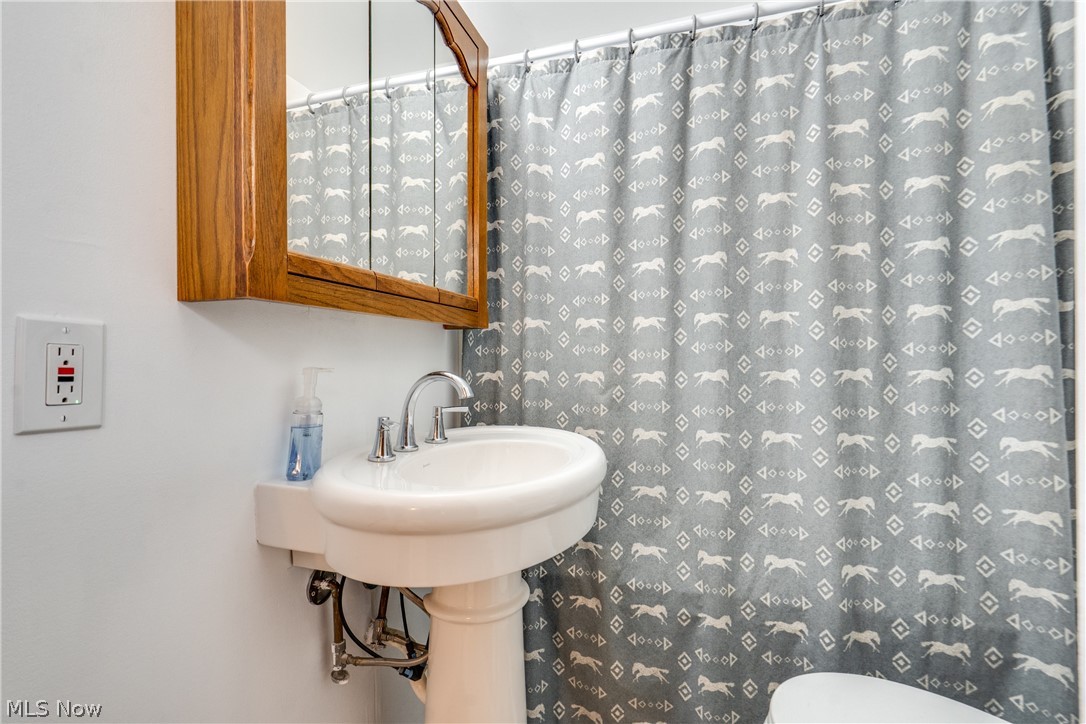 3565 Herbert Street Mogadore OH 44260